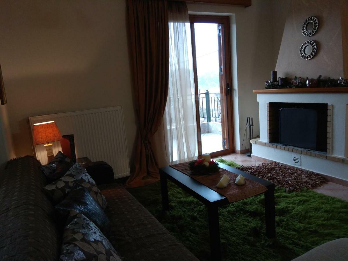 Mainades House Vytina Exterior foto